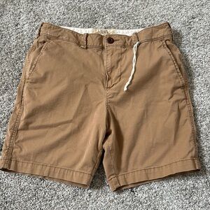 Men’s Hollister khaki shorts.  Beach Prep Fit size 28